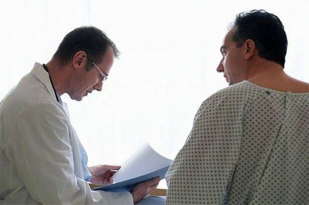 the doctor prescribes medication for prostatitis to the patient
